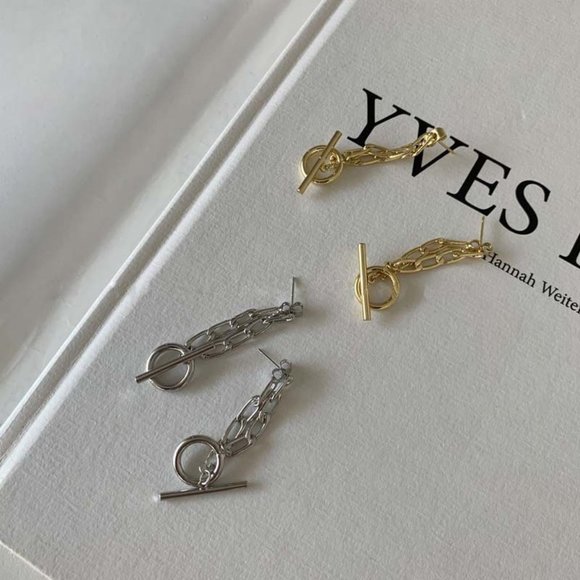 *925 Sterling Silver Link Chain Circle Bar Earring - Picture 7 of 8